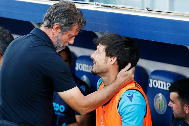 久保建英は「シルバらと共存・連動」が今のソシエダで最適解か　マンU戦勝利から中2日→“トップ下で迷った”古巣戦を撮って気づいたこと(37)