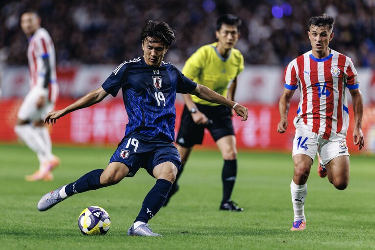 同点弾となった小川航基の強烈ミドル（2枚目／全6枚） ©Kiichi Matsumoto