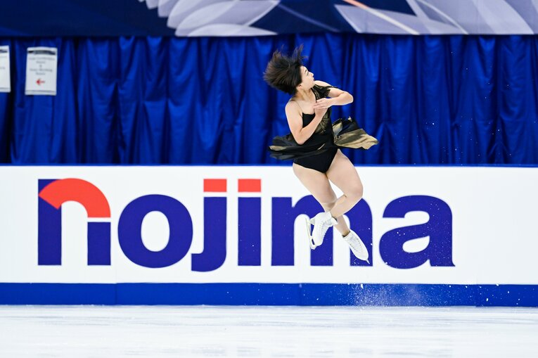 「天使と悪魔が戦ってて…」世界女王・坂本花織22歳が五輪メダル後のシーズンで抱える葛藤「今季あらゆる場面で、悪魔が言うんです」(17)