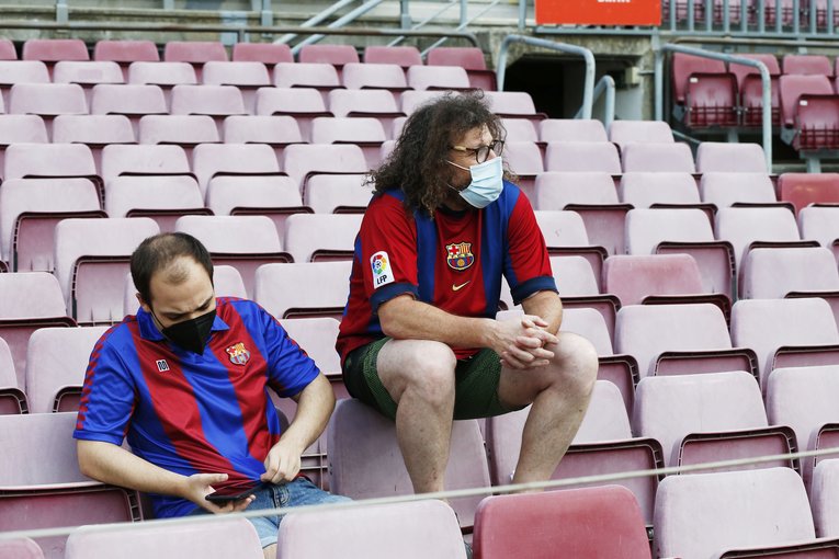 “メッシが去ったバルサとカンプノウ初戦”はどんな雰囲気だったか… 背番号10のファンと「前半10分のメッシコール＋ブーイング」〈現地撮影〉(7)