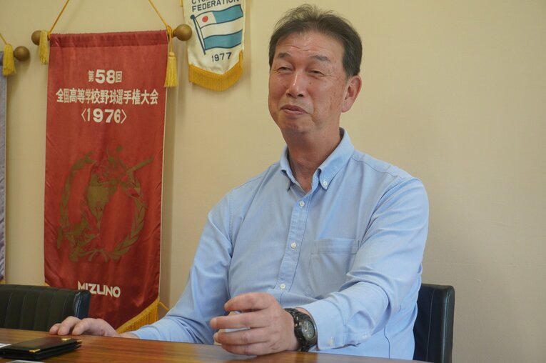 現在は学法石川高を率いる佐々木順一朗監督。1995年～2017年まで仙台育英高監督を務めた