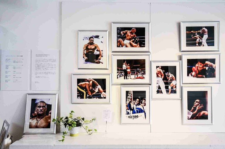 筆者のスタジオで行われたヒクソンの写真展　©Susumu Nagao