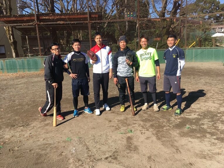 年末に集まった済々黌高校メンバー（大学時代）　写真：林竜也さん提供