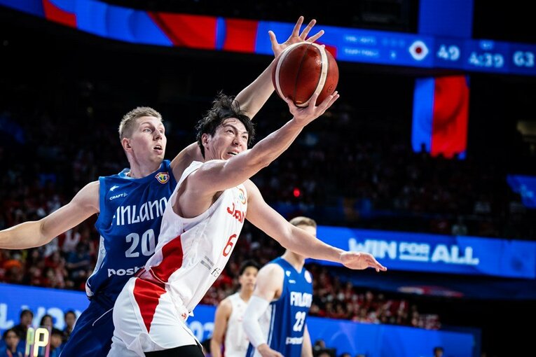 フィンランド戦は主に前半で活躍を見せたベテランの比江島　©︎FIBA