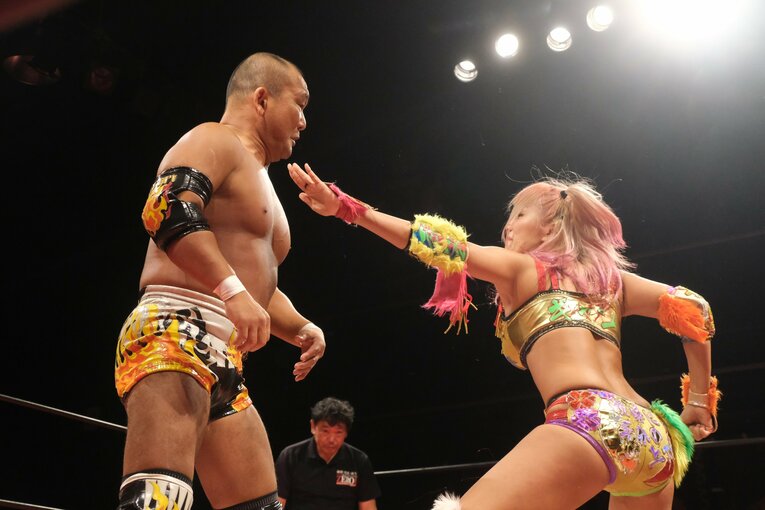 「キャリア5年目でそんな偉そうなの？」それでもウナギ・サヤカがレジェンドから認められる理由…“400万円超”自主興行の参加選手もスゴい(38)