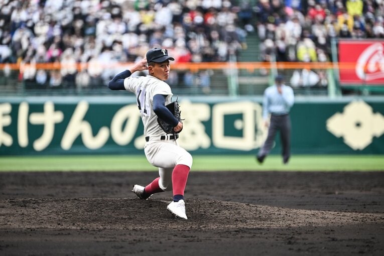 決勝で先発した大阪桐蔭・前田悠伍　©Nanae Suzuki