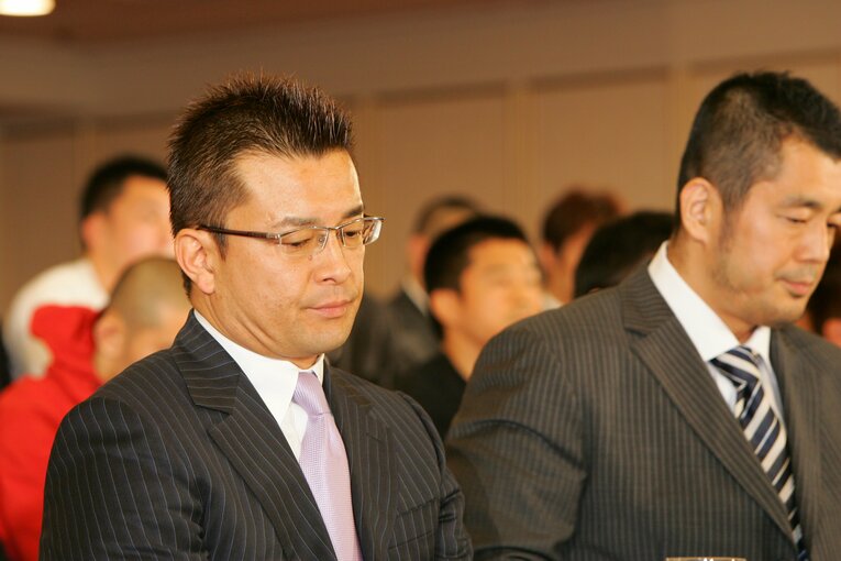 DSEの榊原信行代表と高田延彦　©Toshiya Kondo