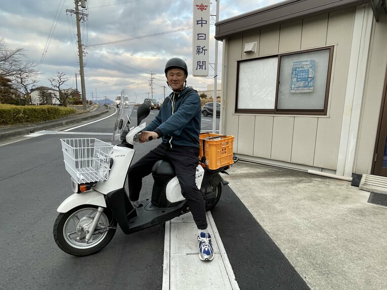 【仕事風景】新聞販売店でオーナーを務める元中日・前原博之さん　©NumberWeb