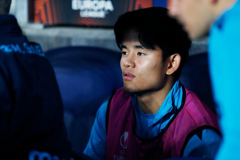 “クボコールに応えるヘディングアシスト”だけでない久保建英の強み 「自信に満ちる右サイドでの落ち着き」をELで撮った(6)