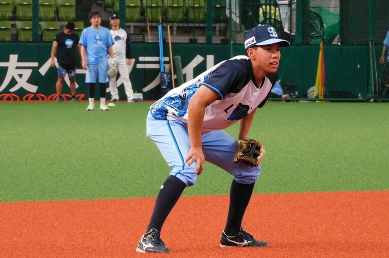内外野とも守れるユーティリティープレーヤーの髙松　©Number Web