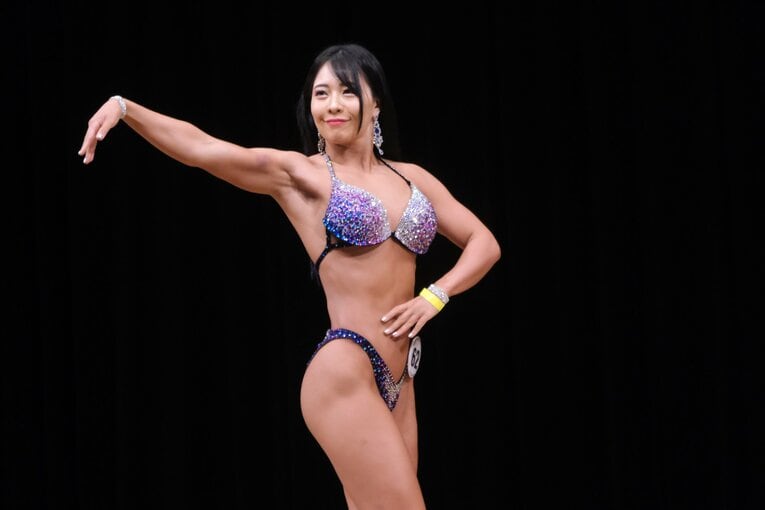 「リングに上がるな」と言われたプロレスデビューから3年…セクシー女優を引退、ちゃんよたがボディコンテストで見せた筋肉美「凄く幸せ者です」(17)