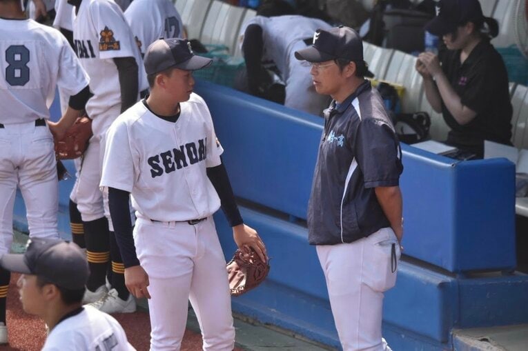 仙台一高野球部を率いる千葉監督／仙台一高野球部提供