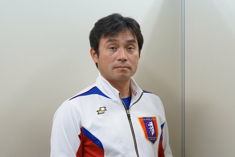 下関国際を率いる坂原秀尚監督　©Kei Nakamura