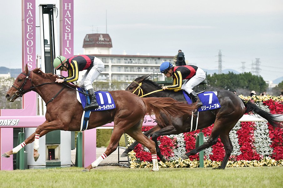 オルフェ産駒初のGIは阪神JFに!ラッキーライラックが引き継いだ力。<Number Web> photograph by Kyodo News