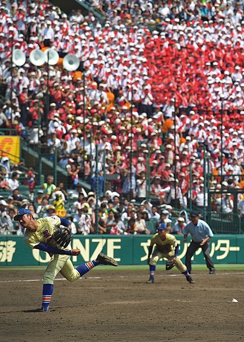 マウンドで力投する星稜・奥川（現ヤクルト・スワローズ）