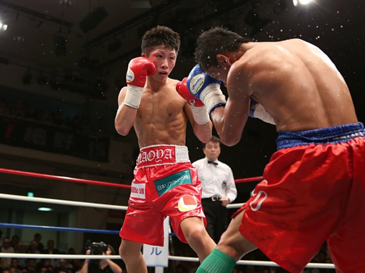 超大型新人・井上尚弥が自室に貼った「戒めの言葉」。～プロ転向初戦