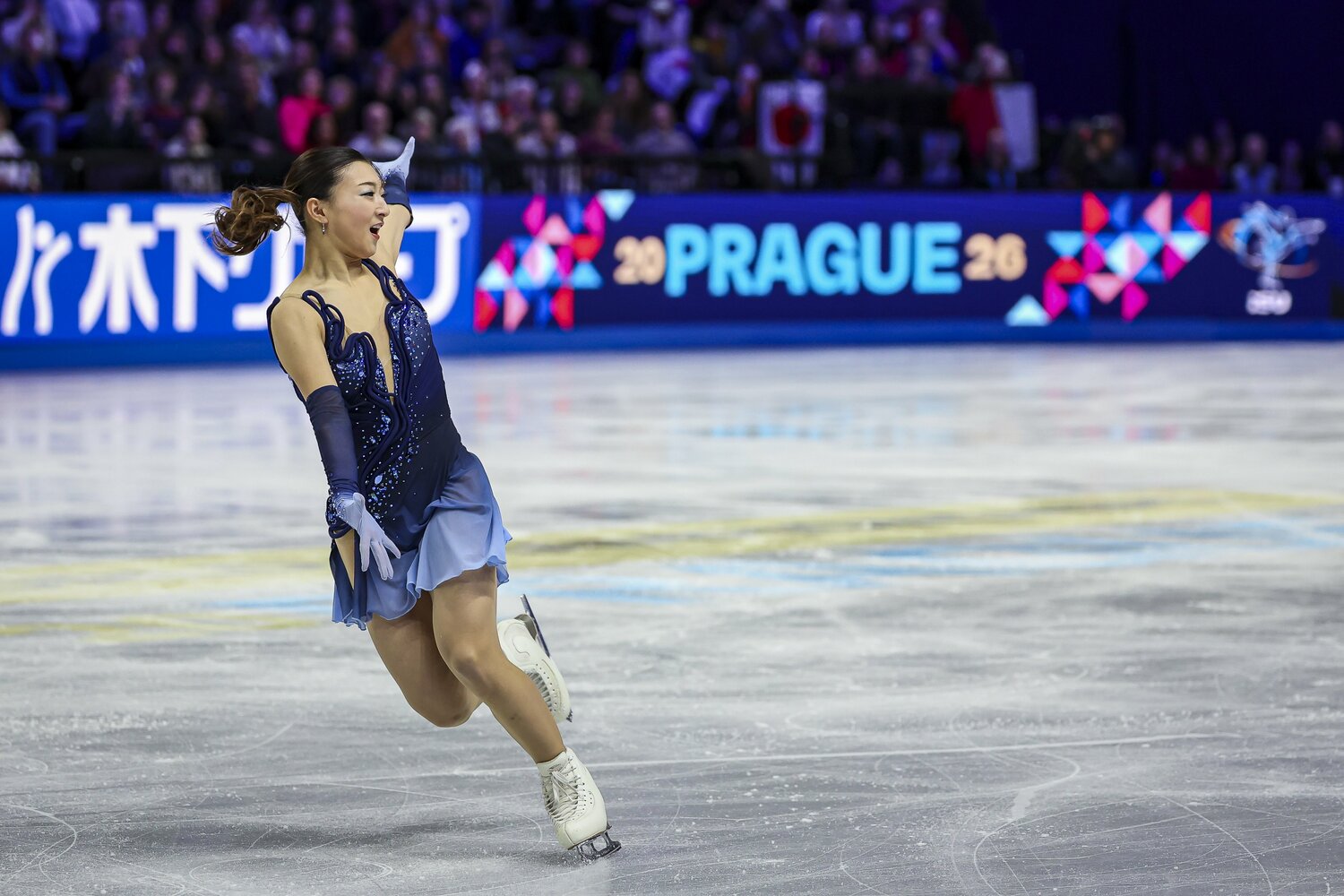 最後の世界選手権。坂本にはSPの段階から大きな声援が飛んでいた　©Getty Images