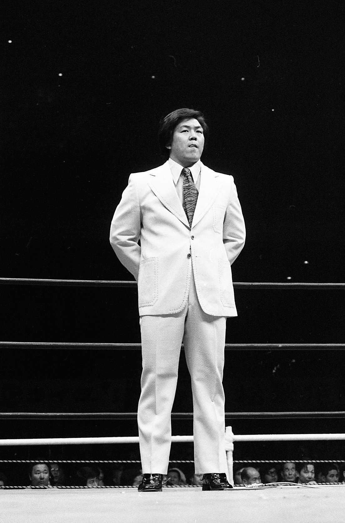 リング上で挨拶する長州力（吉田光雄）　©︎Moritsuna Kimura/AFLO