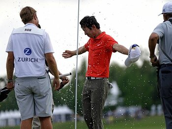 米ツアーへの「経由地」という価値。日本ゴルフ界で韓国人が減った理由。＜Number Web＞ photograph by AP/AFLO
