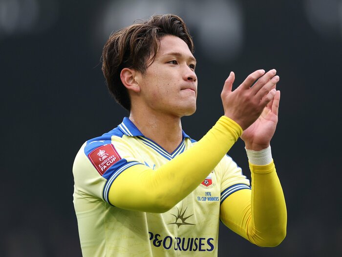 英国で不遇→復調“肉体派22歳レフティー”はW杯日本代表の秘密兵器か「森保監督も見てくれているはず」「毎日が楽しい」松木玖生が現地記者に語る＜Number Web＞ photograph by Justin Setterfield/Getty Images