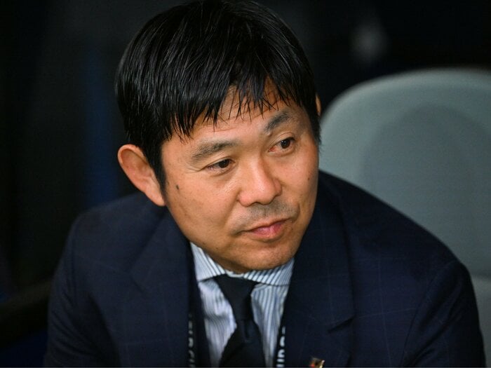 「勝利は神様にお願いしない」森保一監督が試合前ルーティン「4度のおじぎ」を続ける理由…「1％でも勝率を上げるために」日々やっていること＜Number Web＞ photograph by AFLO