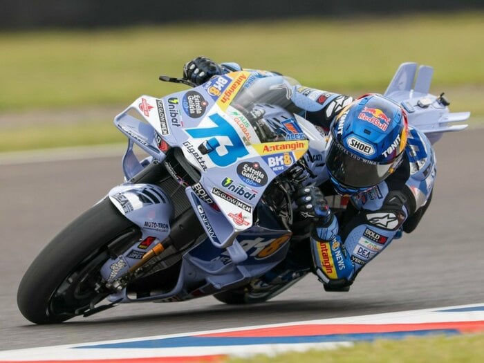 史上初の兄弟によるタイトル争いの可能性も…マルケス兄弟2戦連続1−2フィニッシュで際立つ、弟アレックスの奮闘《初優勝間近か》＜Number Web＞ photograph by Satoshi Endo