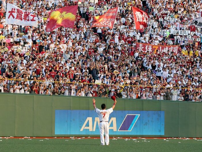 仙台が“第二の故郷”になった理由。楽天・山崎武司、涙の退団の経緯。＜Number Web＞ photograph by Rakuten Eagles