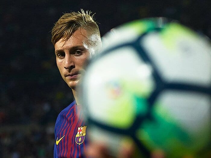 バルサのカンテラで学ばなかった男。自己中デウロフェウ、覚醒なるか。＜Number Web＞ photograph by Getty Images