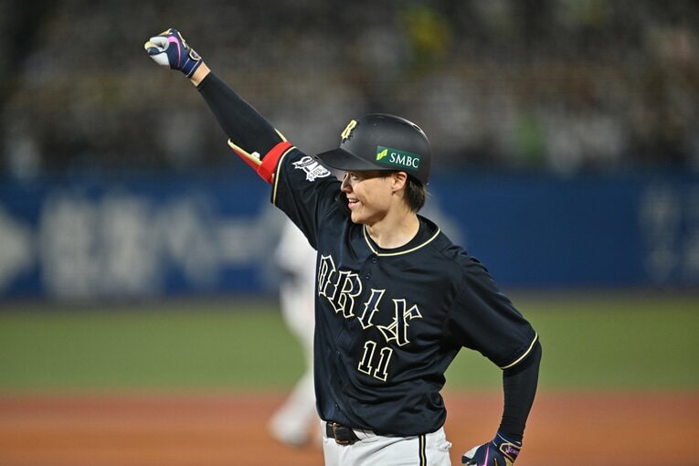 一塁の塁上で思わずこの表情　（2022年日本シリーズ）©︎Hideki Sugiyama