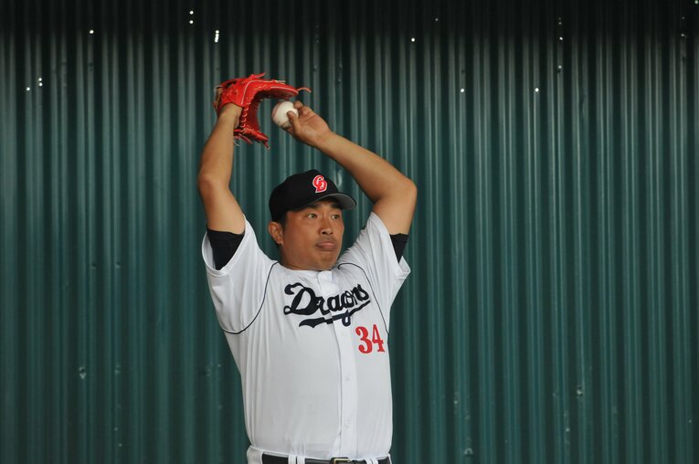 山本昌と言えば舌をペロリと出したこのポーズ　©Hideki Sugiyama