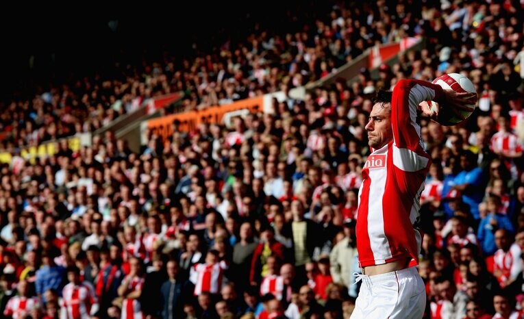 猛威を振るったデラップのロングスロー(c)Getty Images