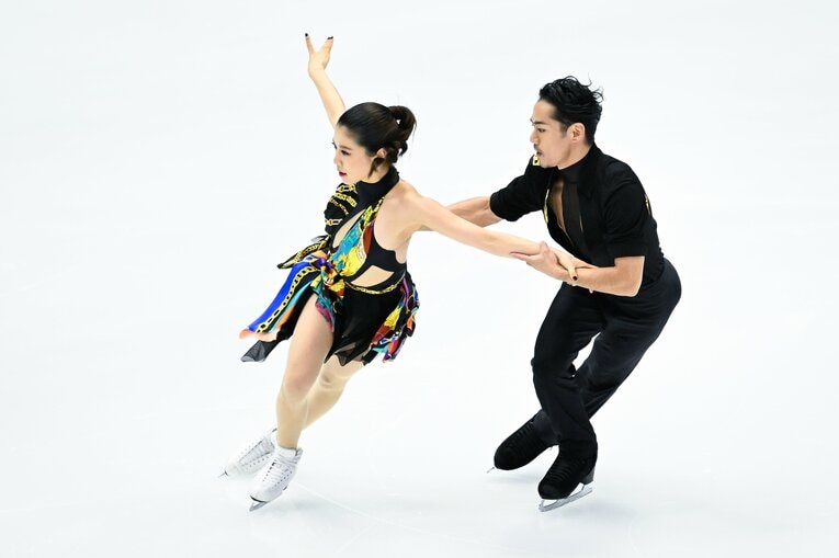 「すごい見つめられている感があって…」高橋大輔＆村元哉中が奏でる新たな関係性「音楽が鳴った瞬間、大ちゃんの目力が変わるんです」(34)