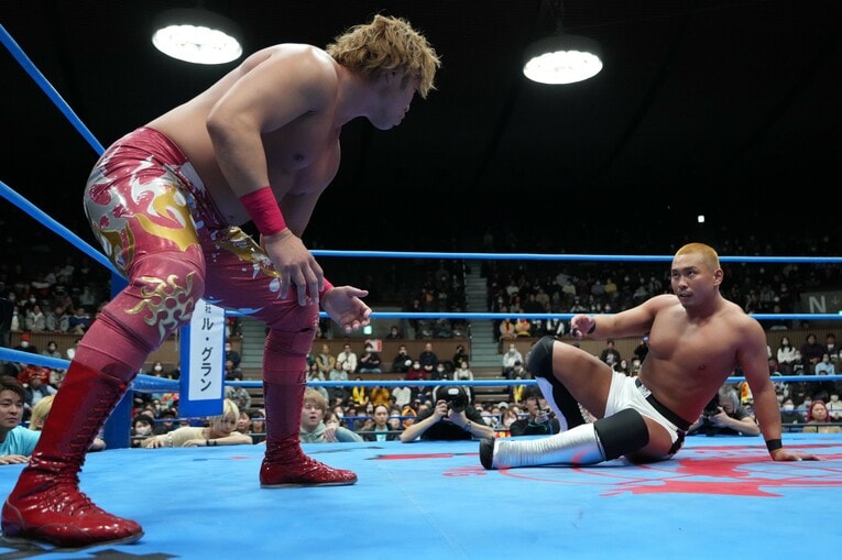 「猪木アリ状態」も　©Essei Hara