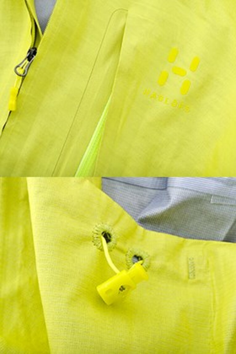 ファスナーのシーム、縫製部のシームテープ、ドローコードのパーツはもちろん、ロゴまで本体と同じカラーリングで統一。大人っぽい雰囲気を演出している。 