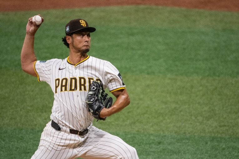 2年ぶり4度目の開幕投手を務めたダルビッシュ。3回2/3、72球を投げて2安打1失点（自責0）の成績だった　©Nanae Suzuki