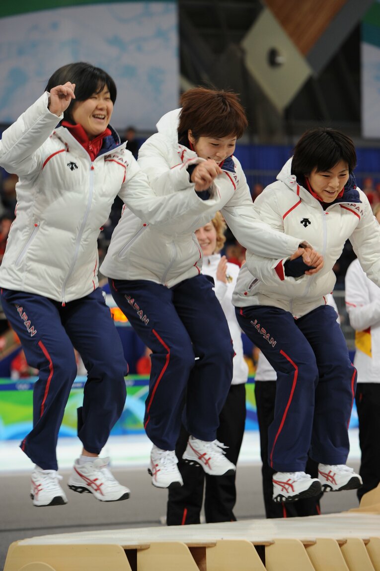 2010年バンクーバー五輪、女子チームパシュートで銀メダルを獲得　©Naoya Sanuki／JMPA 
