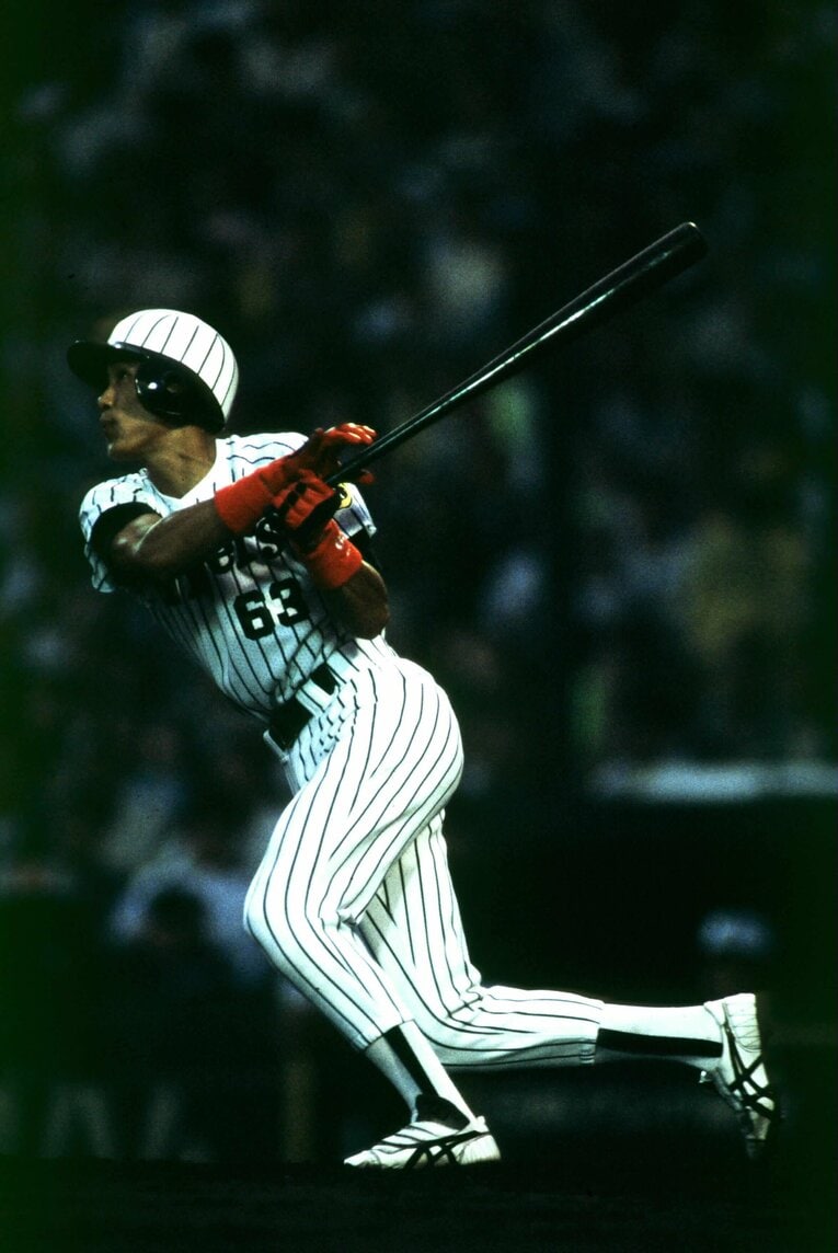 阪神時代の新庄　©BUNGEISHUNJU