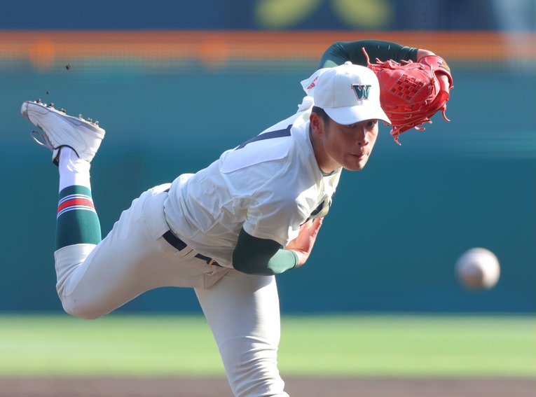 ドラフト候補中間予想・投手編【2位】は小園健太（市立和歌山高・185cm90kg・右投右打）　©JIJI PRESS