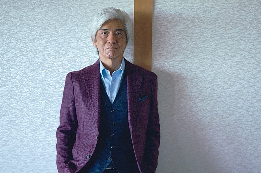 ［特別インタビュー］佐藤浩市「競馬もドラマもチームプレー」＜Number Web＞ photograph by Shunsuke Imai