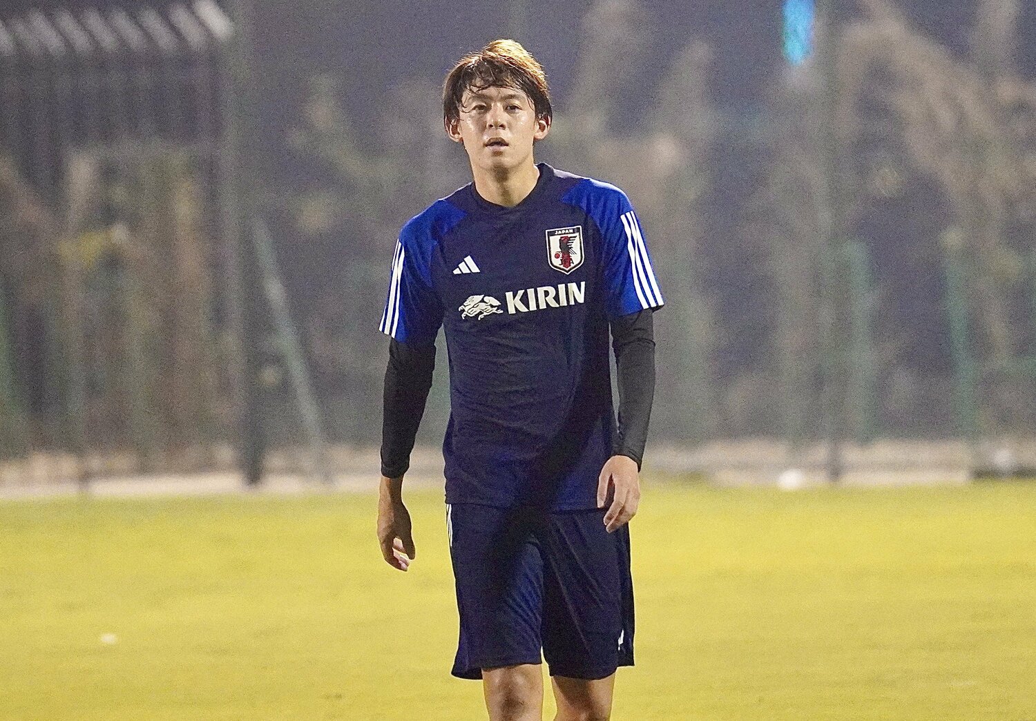 中盤のキーパーソンである山本理仁　©Atsushi Iio