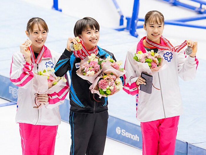 体操・村上茉愛、“恐怖の涙”を乗り越え五輪へ視界良好 「チュソビチナ」成功に見る24歳の確かな進化 <Number Web> photograph by Kiichi Matsumoto