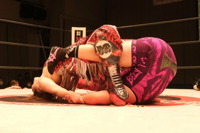 彩羽匠「見とけよ、スターダム」 マーベラスと仙女、“女子プロレスの本流”を継承する者は？ 長与千種も賞賛した“最高の試合”(38)