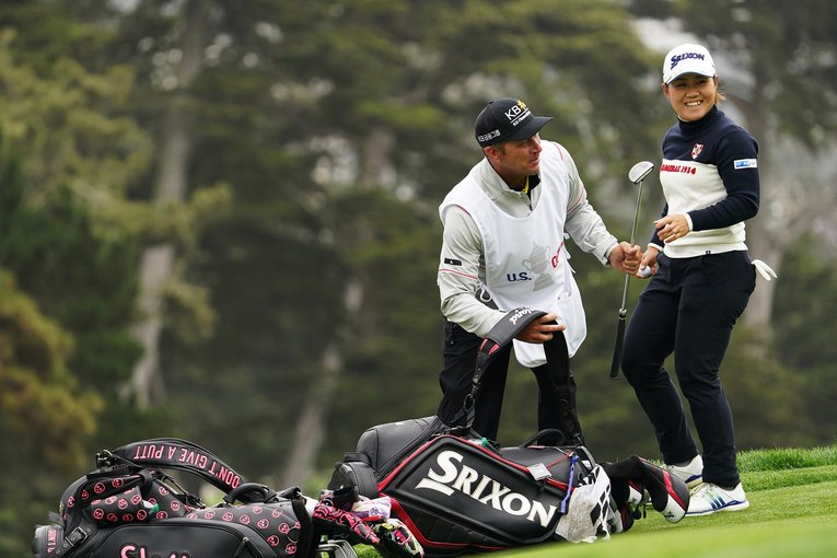 2日目、バーディを決めて笑顔を見せる畑岡奈紗　©︎Shizuka Minami