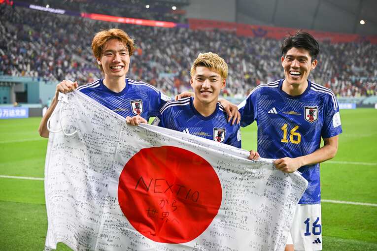 東京五輪U-24の代表で一緒だった（左から）板倉、堂安、冨安　©Takuya Kaneko／JMPA