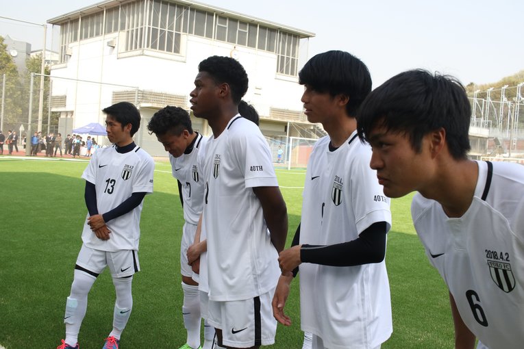 桐光学園の人工芝化記念試合にOBとして参加　©Takahito Ando