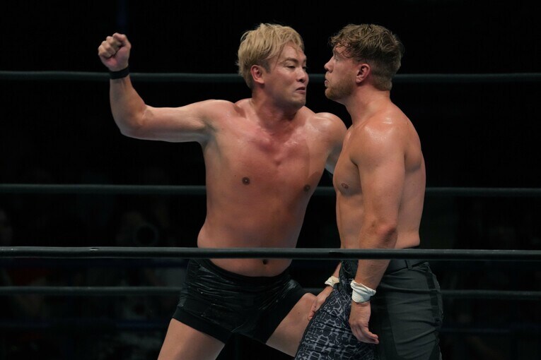 オカダのラリアット