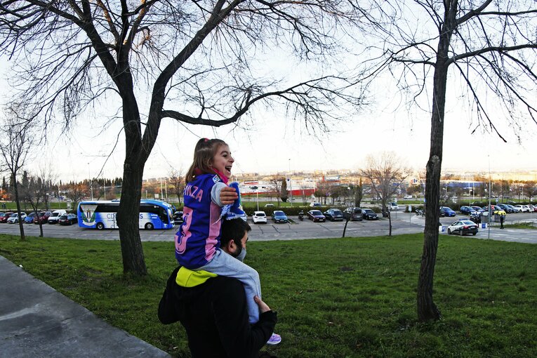 親子ファンも柴崎について認識しているようだ©Daisuke Nakashima