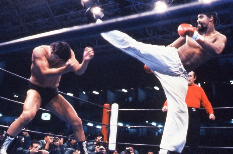 80年2月27日、蔵前国技館で行われたアントニオ猪木vsウィリー・ウィリアムス ／ photograph by AFLO