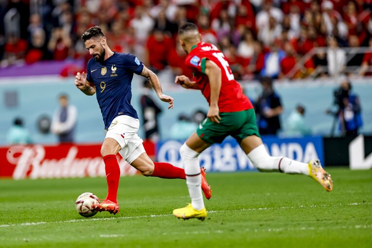 37歳となったジルーも年俸19億円を蹴ってミランに残留　©Kiichi Matsumoto/JMPA