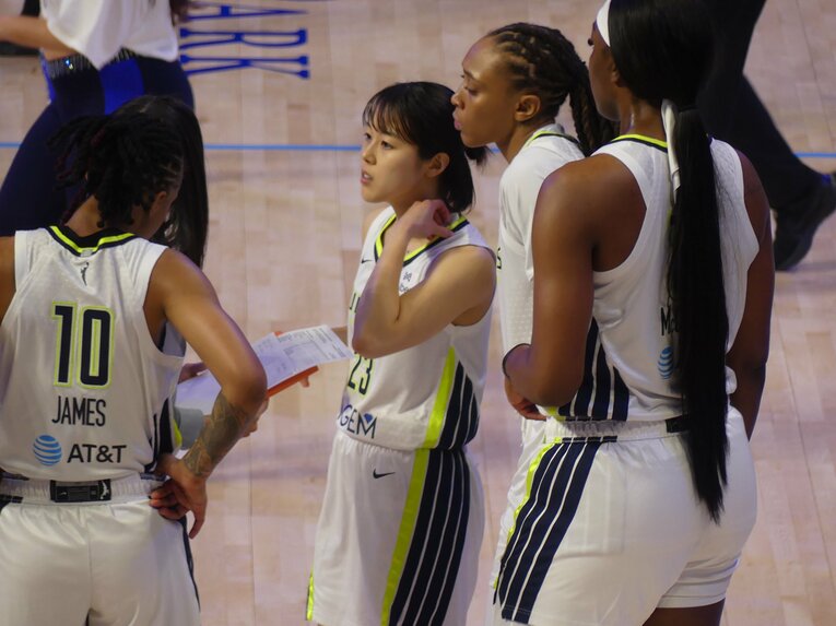 2025年、WNBAダラス・ウィングスのトレーニングキャンプに参加する山本麻衣（筆者撮影）